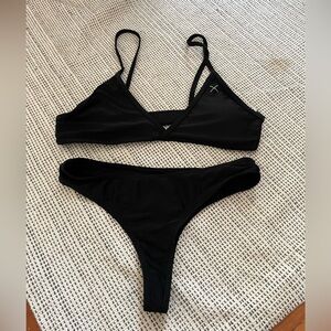 Black Triangl Bikini